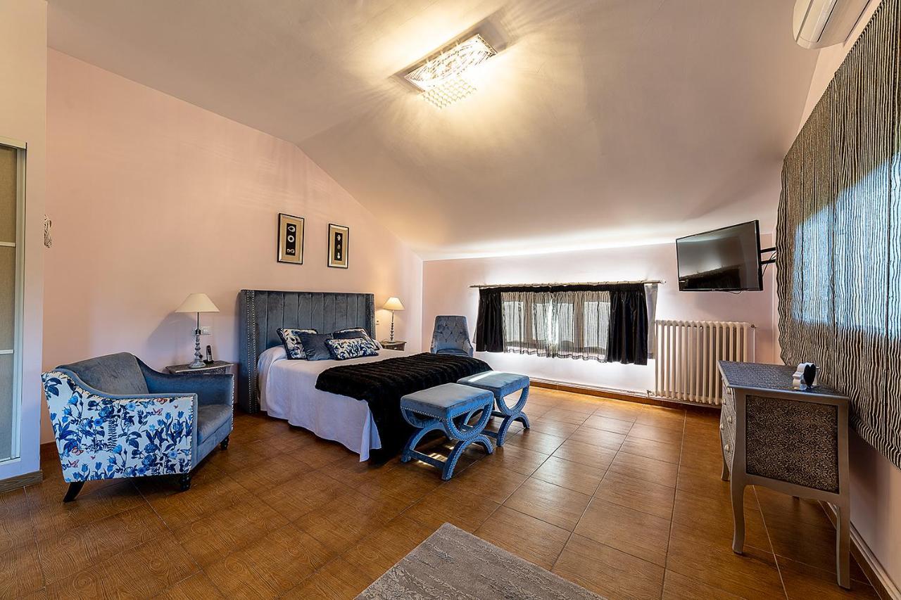 Hospederia Casa Martell Hotel Daroca Buitenkant foto