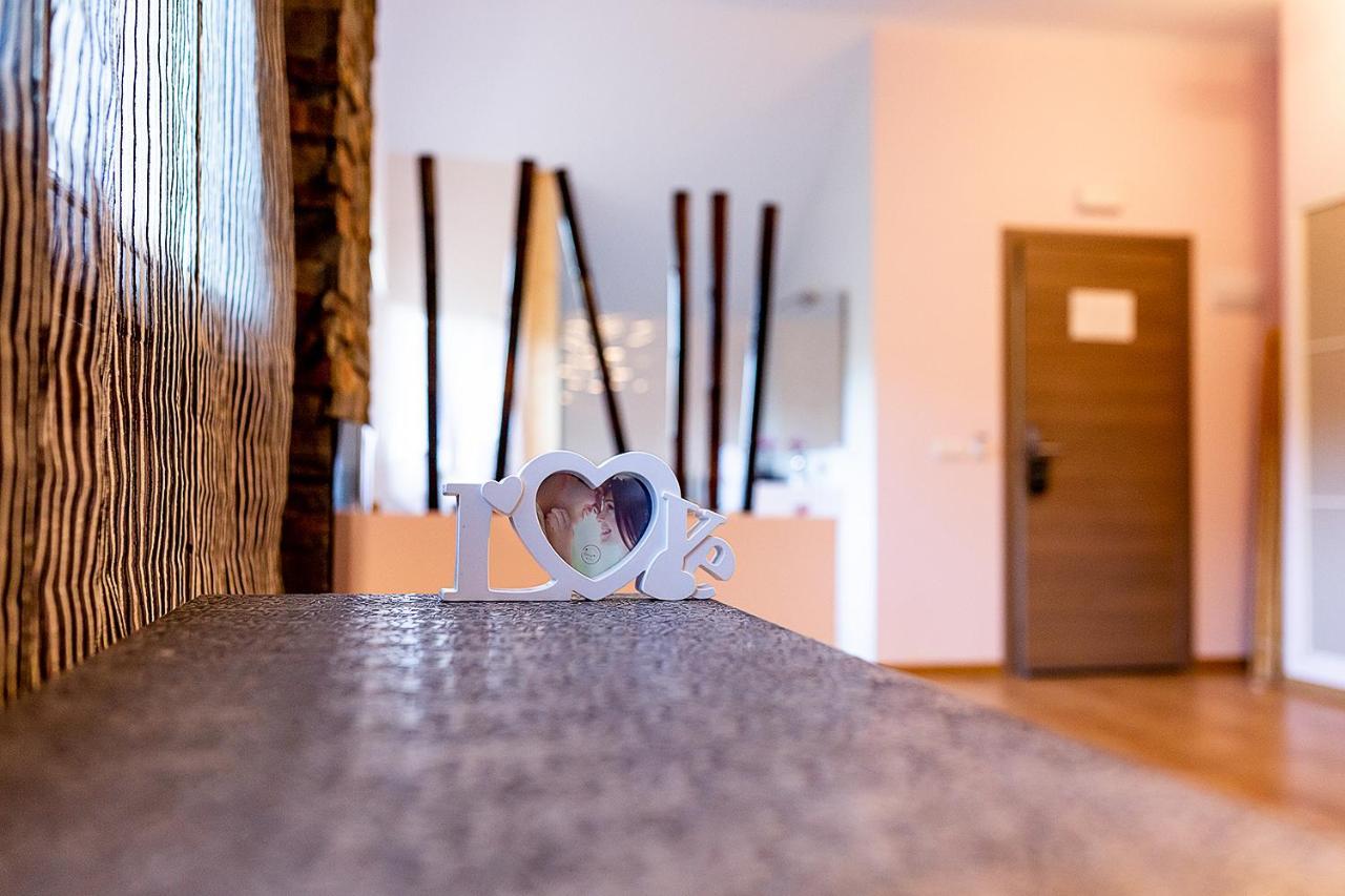 Hospederia Casa Martell Hotel Daroca Buitenkant foto