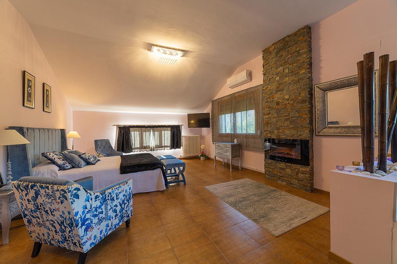 Hospederia Casa Martell Hotel Daroca Buitenkant foto